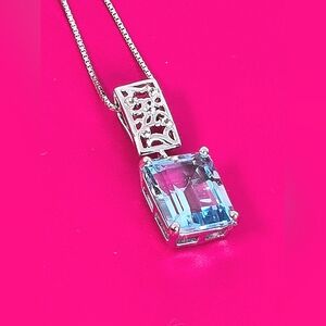 925 Sterling Silver Necklace 18" with Natural Blue Topaz Gematone & Cz.